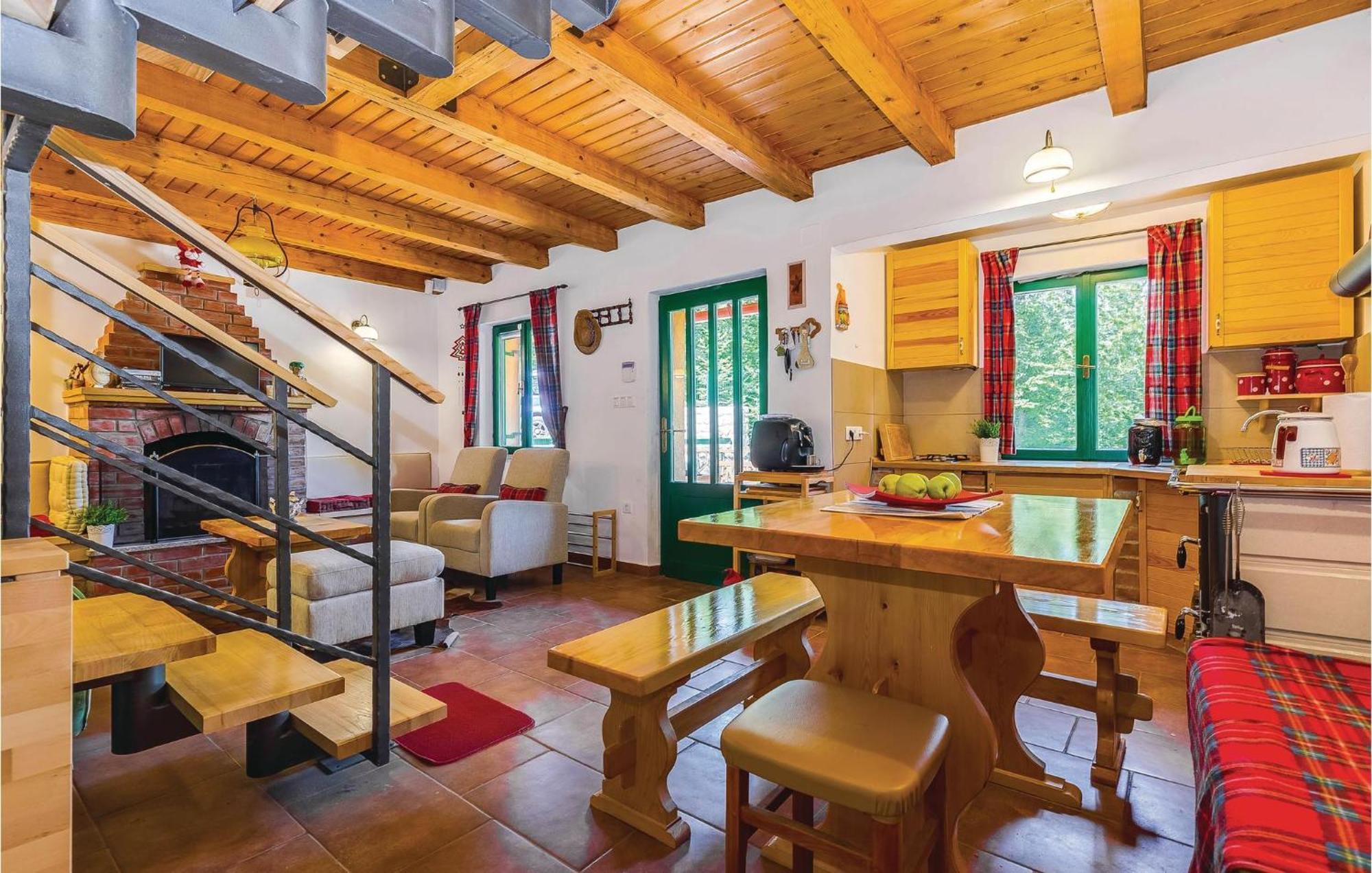 Stunning Home In Bribir With Kitchen ภายนอก รูปภาพ